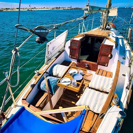 Santiago- Boat House Olhao