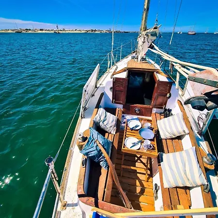 Santiago- Boat House Olhao